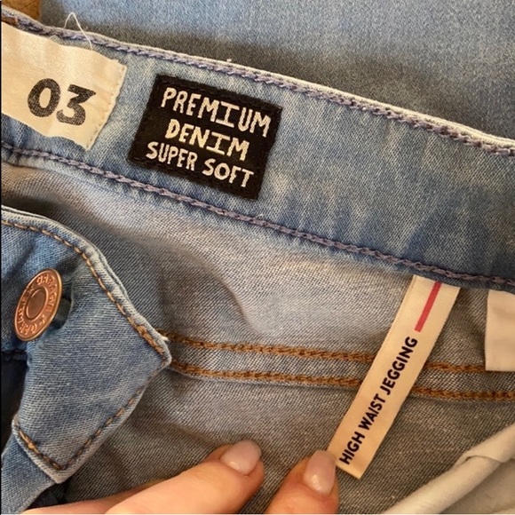 Garage High Rise Jeggings - Picture 2 of 5